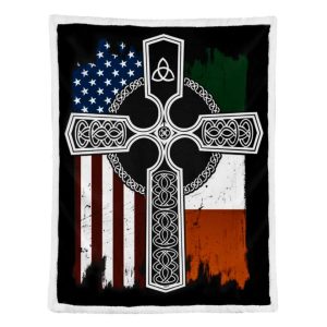 Celtic Cross With American And Irish Flag Fleece Blanket 2