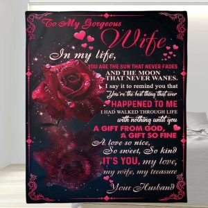 Happened To Me Rose Romantic To My Wife Blanket, Personalized Gift For Wife