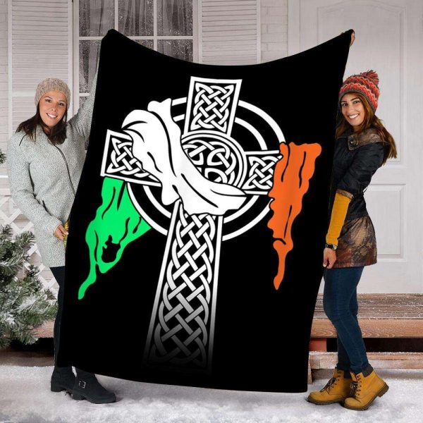 Irish Celtic Cross With Flag Blanket, St Patrick’s Day Blanket