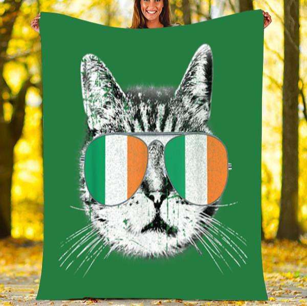 St Patrick's Day Cat Wear Irish Flag Glassws Blanket