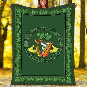 St. Patrick's Day Irish Celtic Claddagh Gift Fleece Blanket