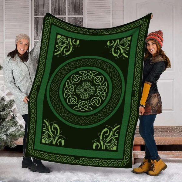 Symbol Celtic Ireland Blanket, St Patrick’s Day Blanket
